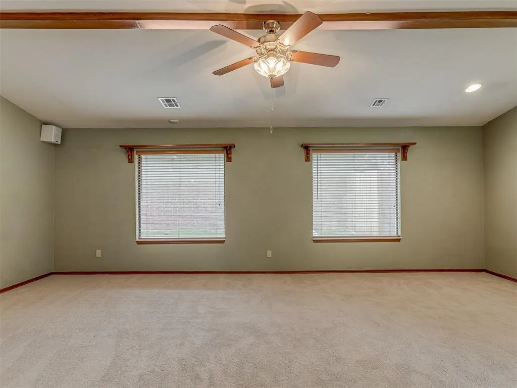 Photo 37 — 141 E Olympic Drive, Yukon, OK 73099