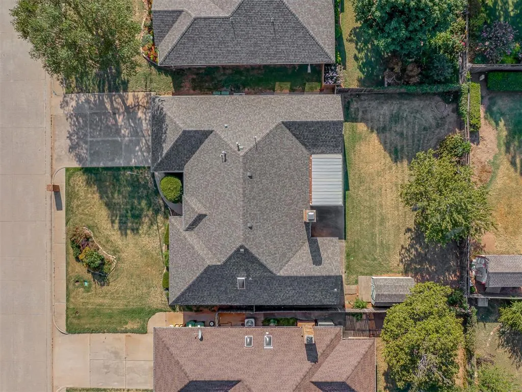 Photo 48 — 141 E Olympic Drive, Yukon, OK 73099
