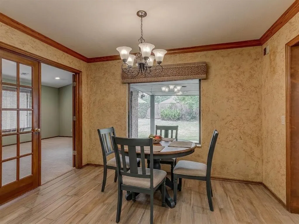 Photo 18 — 141 E Olympic Drive, Yukon, OK 73099