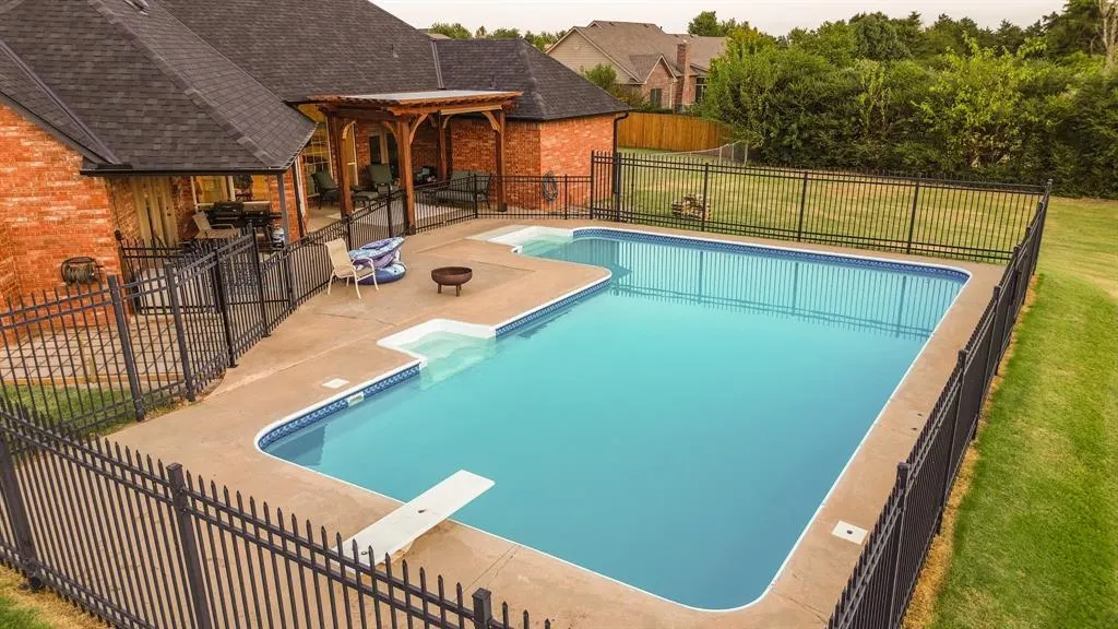 Photo 12 — 1329 S Southersby Drive, Mustang, OK 73064