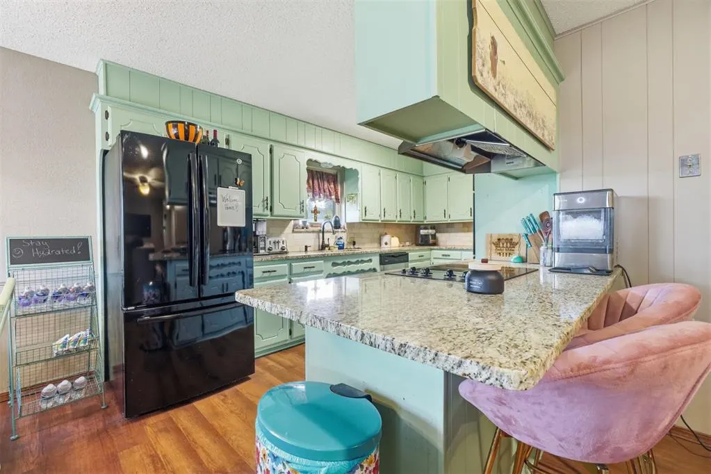 Photo 14 — 117 W 12th Street, Snyder, OK 73566