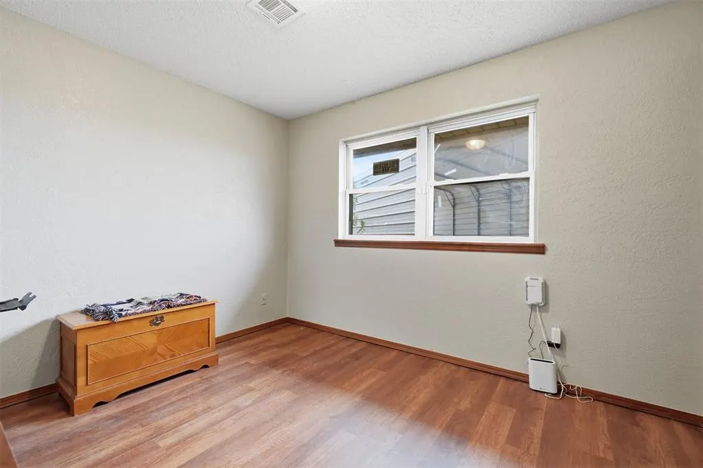 Photo 27 — 117 W 12th Street, Snyder, OK 73566