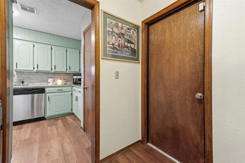 Photo 29 — 117 W 12th Street, Snyder, OK 73566