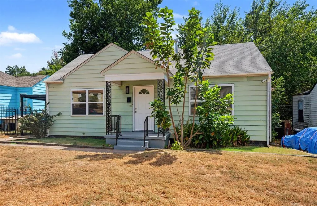 Photo 2 — 1320 Windemere Drive, Oklahoma City, OK 73117