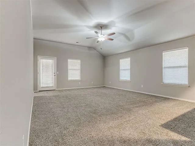 Photo 3 — 2309 Fallview Drive, Edmond, OK 73034