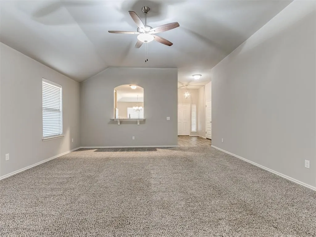 Photo 4 — 2309 Fallview Drive, Edmond, OK 73034