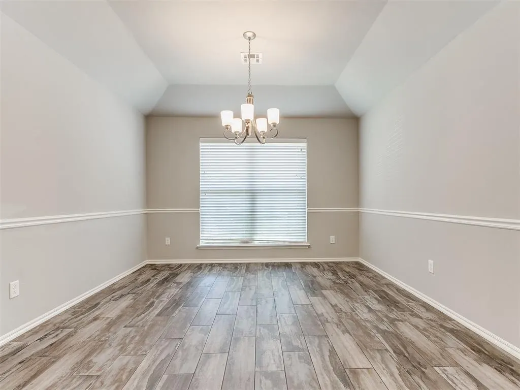 Photo 6 — 2309 Fallview Drive, Edmond, OK 73034