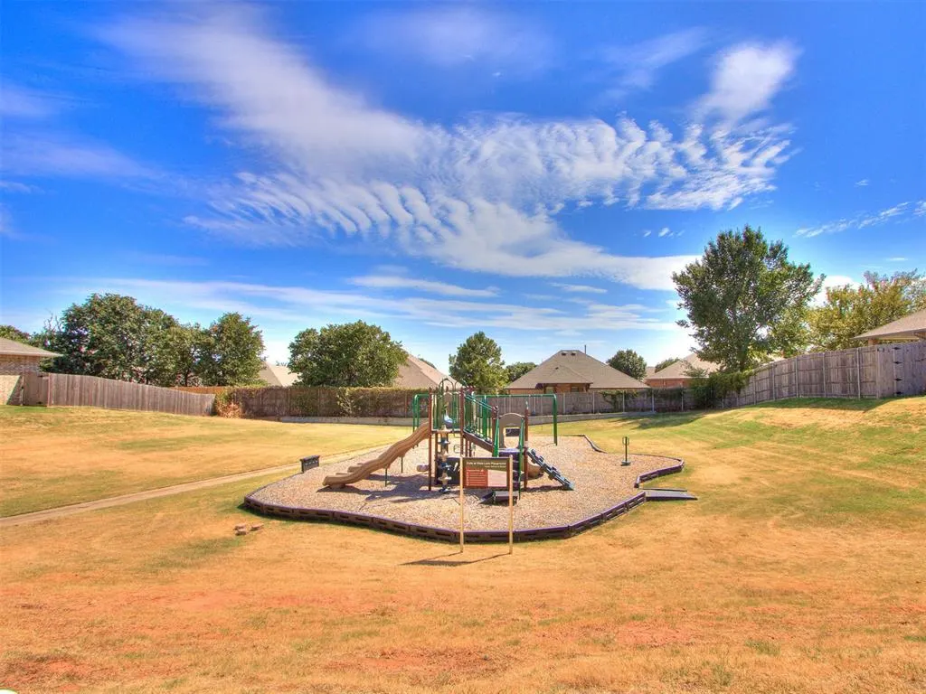 Photo 20 — 2309 Fallview Drive, Edmond, OK 73034