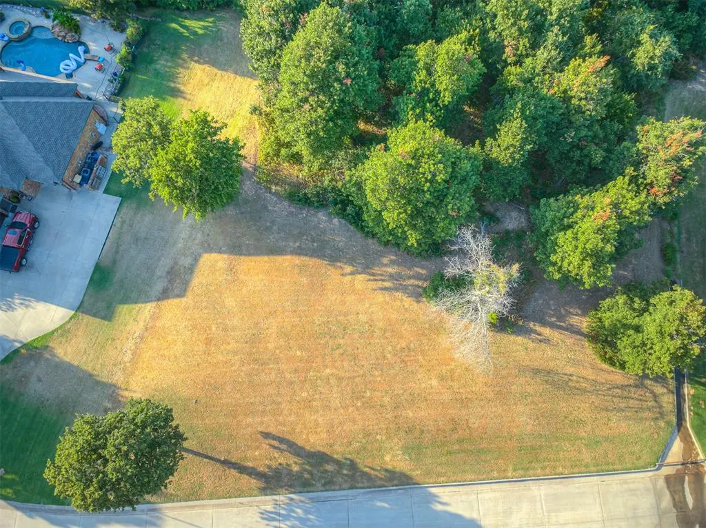 Photo 10 — 16601 Sandstone Circle, Choctaw, OK 73020