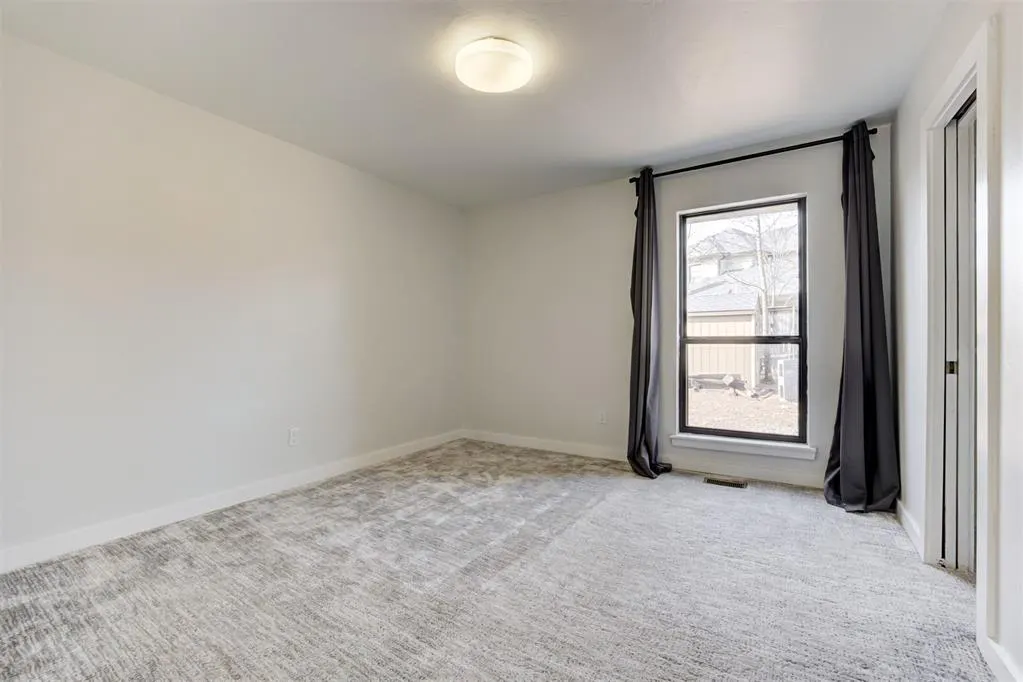Photo 14 — 6413 Centennial Court, Oklahoma City, OK 73116