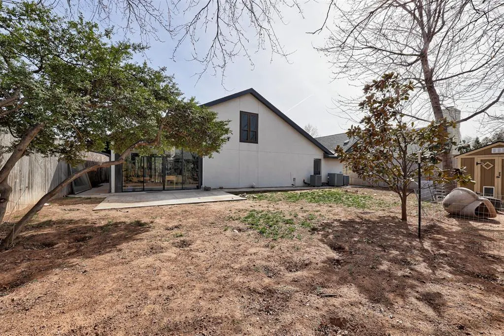Photo 23 — 6413 Centennial Court, Oklahoma City, OK 73116