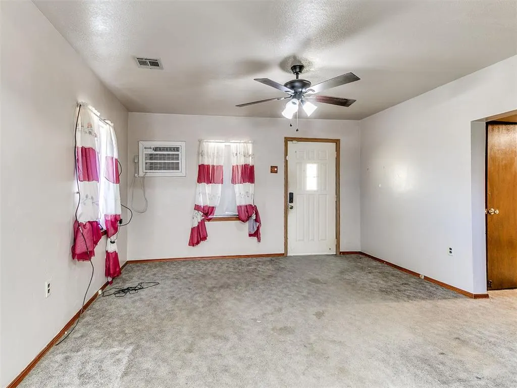 Photo 8 — 502 S Pottenger Avenue, Shawnee, OK 74801