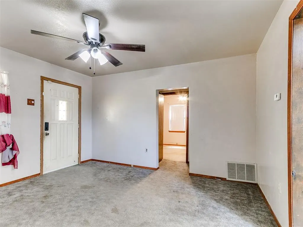 Photo 9 — 502 S Pottenger Avenue, Shawnee, OK 74801