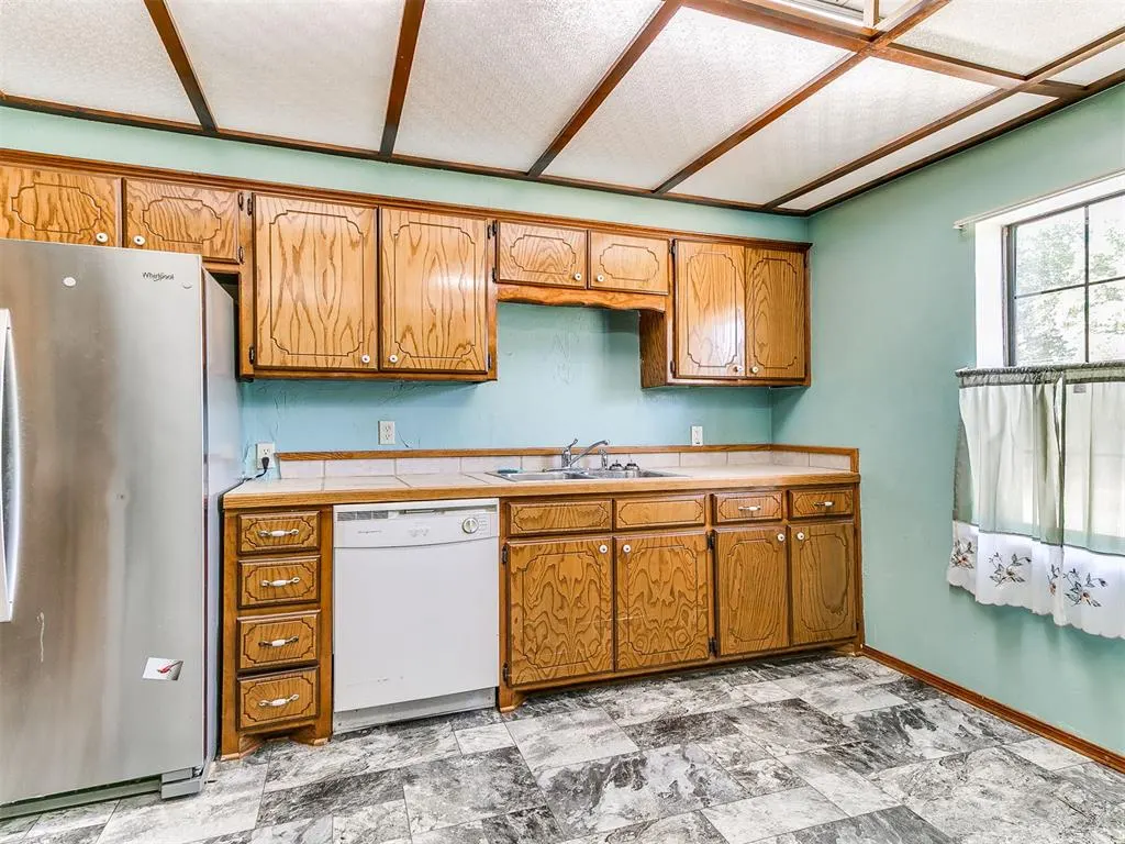 Photo 12 — 502 S Pottenger Avenue, Shawnee, OK 74801