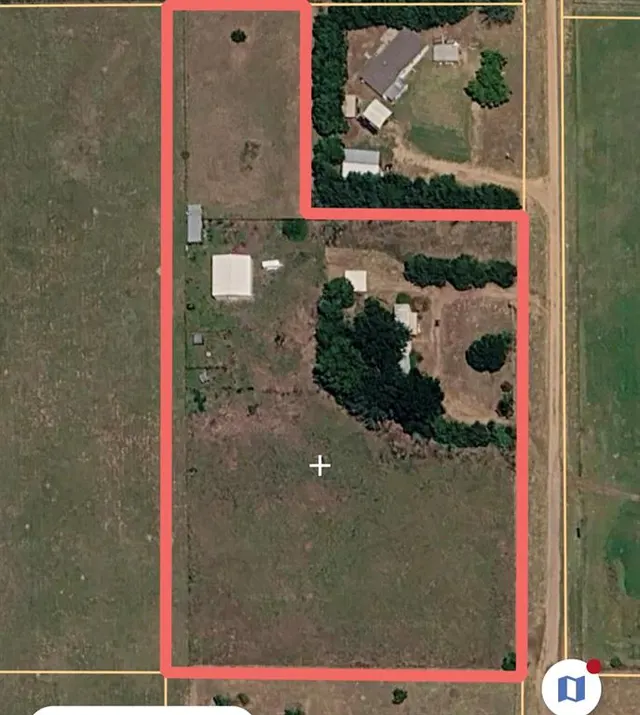 Photo 2 — 15679 South County Road 2074, Blair, OK 73526