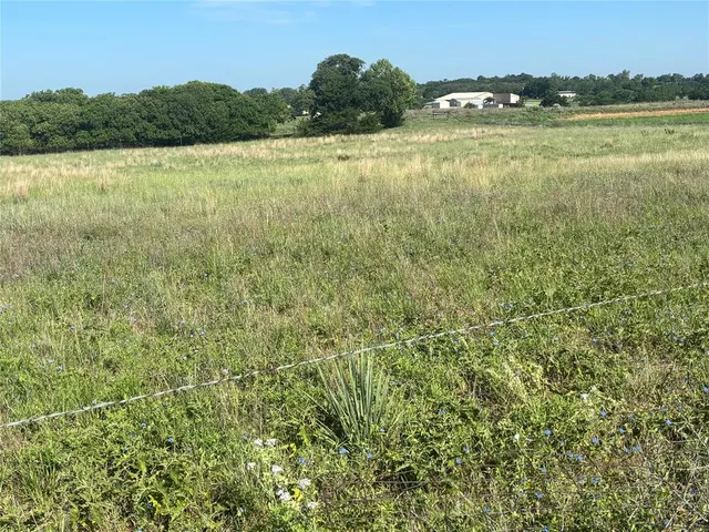 Photo 4 — 15679 South County Road 2074, Blair, OK 73526