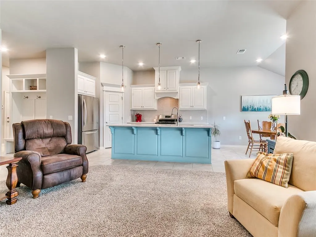 Photo 10 — 6132 Oxnard, Edmond, OK 73034