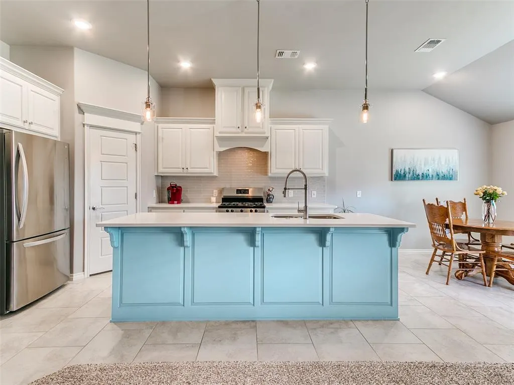 Photo 12 — 6132 Oxnard, Edmond, OK 73034