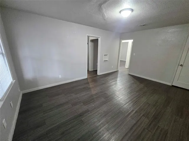 Photo 2 — 515 E Indian Drive, Oklahoma City, OK 73110