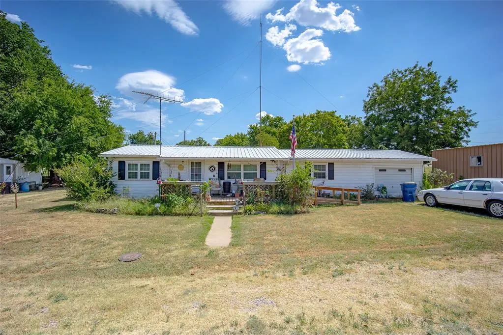 Photo 2 — 510 W H Street, Alex, OK 73002
