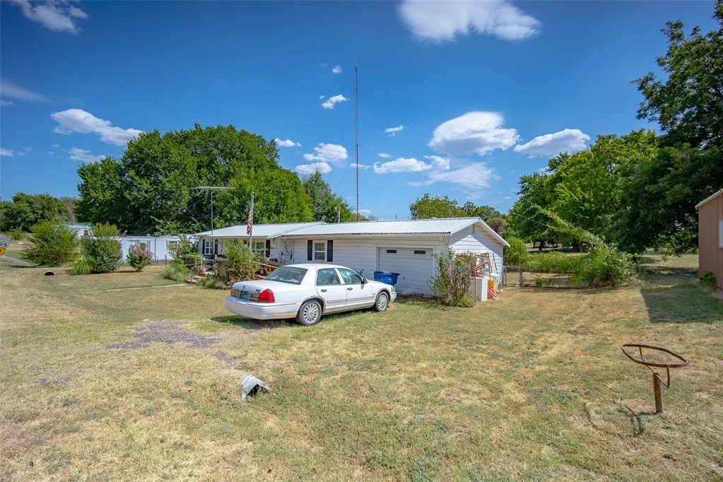 Photo 3 — 510 W H Street, Alex, OK 73002