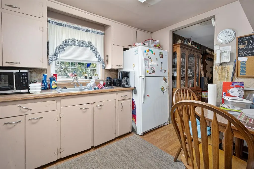 Photo 10 — 510 W H Street, Alex, OK 73002