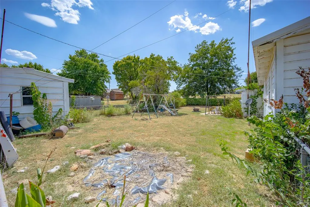 Photo 23 — 510 W H Street, Alex, OK 73002