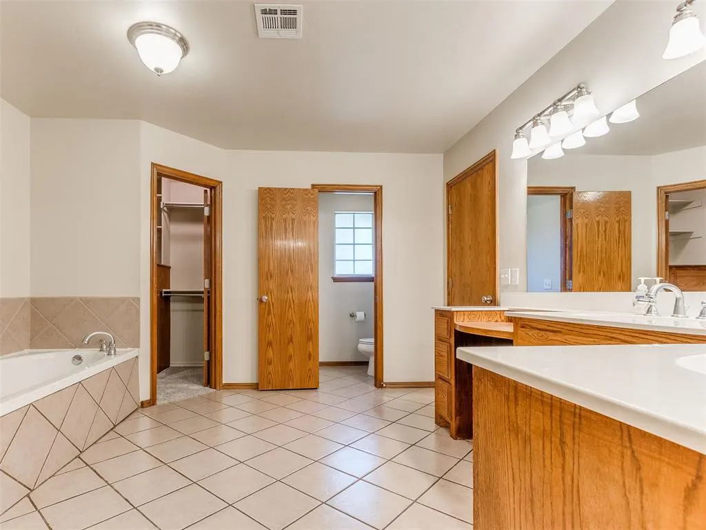 Photo 28 — 428 Murray Drive, Choctaw, OK 73020