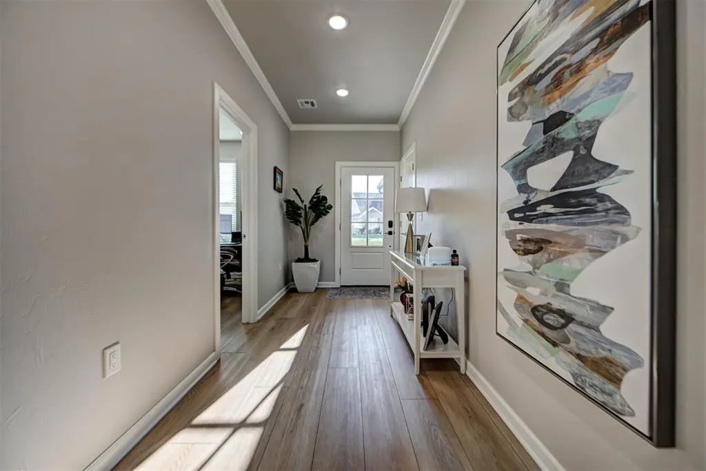 Photo 5 — 2688 Somerset Drive, Shawnee, OK 74804