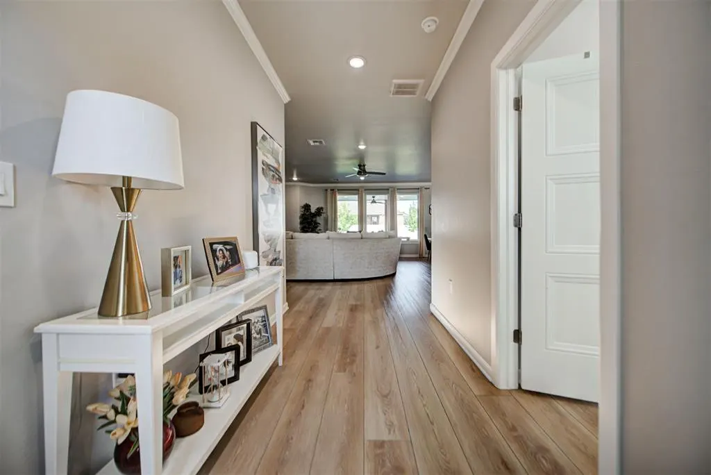 Photo 6 — 2688 Somerset Drive, Shawnee, OK 74804