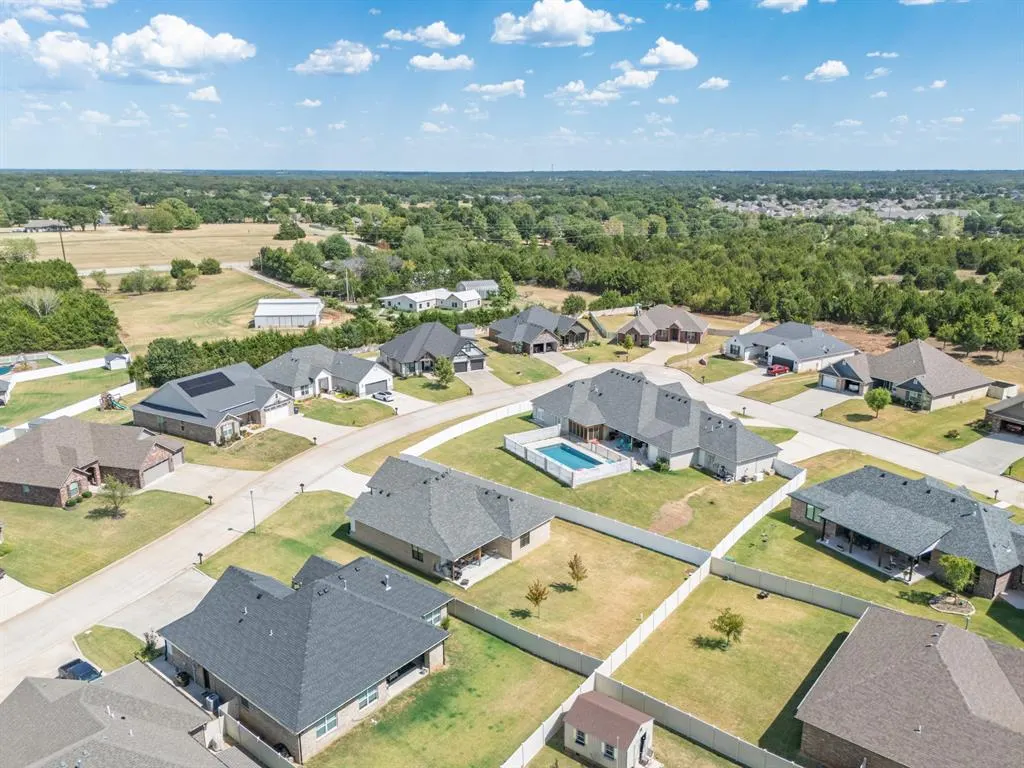 Photo 47 — 2688 Somerset Drive, Shawnee, OK 74804