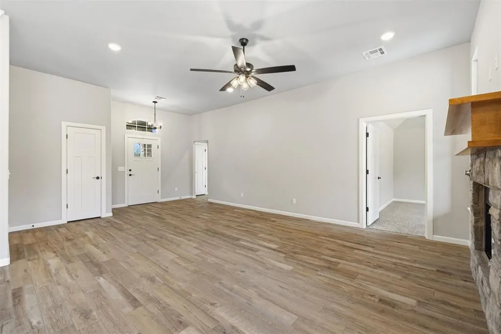 Photo 5 — 2416 County Road 1240, Blanchard, OK 73010