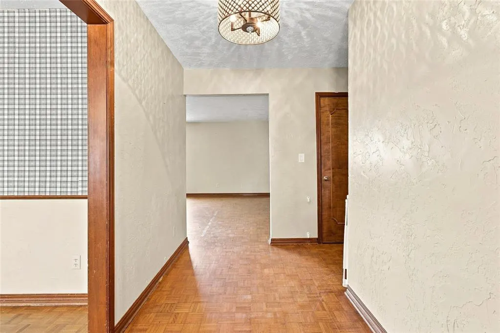 Photo 4 — 120 Gaynelle Lane, Hobart, OK 73651