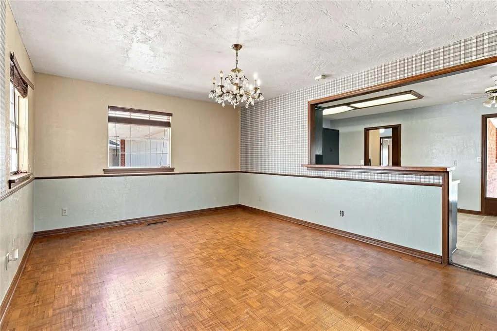 Photo 5 — 120 Gaynelle Lane, Hobart, OK 73651