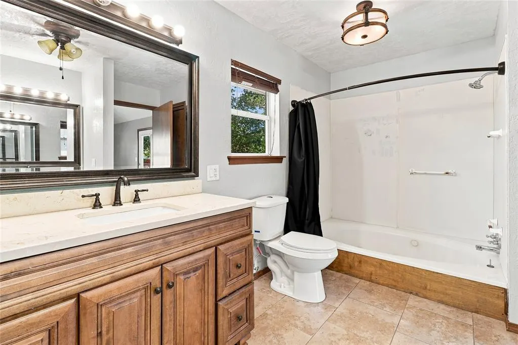 Photo 16 — 120 Gaynelle Lane, Hobart, OK 73651