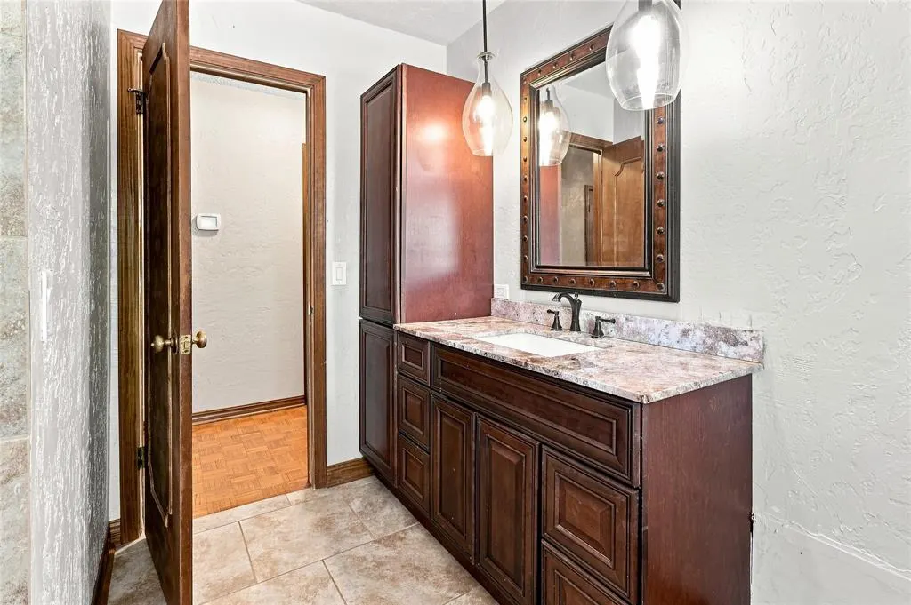 Photo 26 — 120 Gaynelle Lane, Hobart, OK 73651
