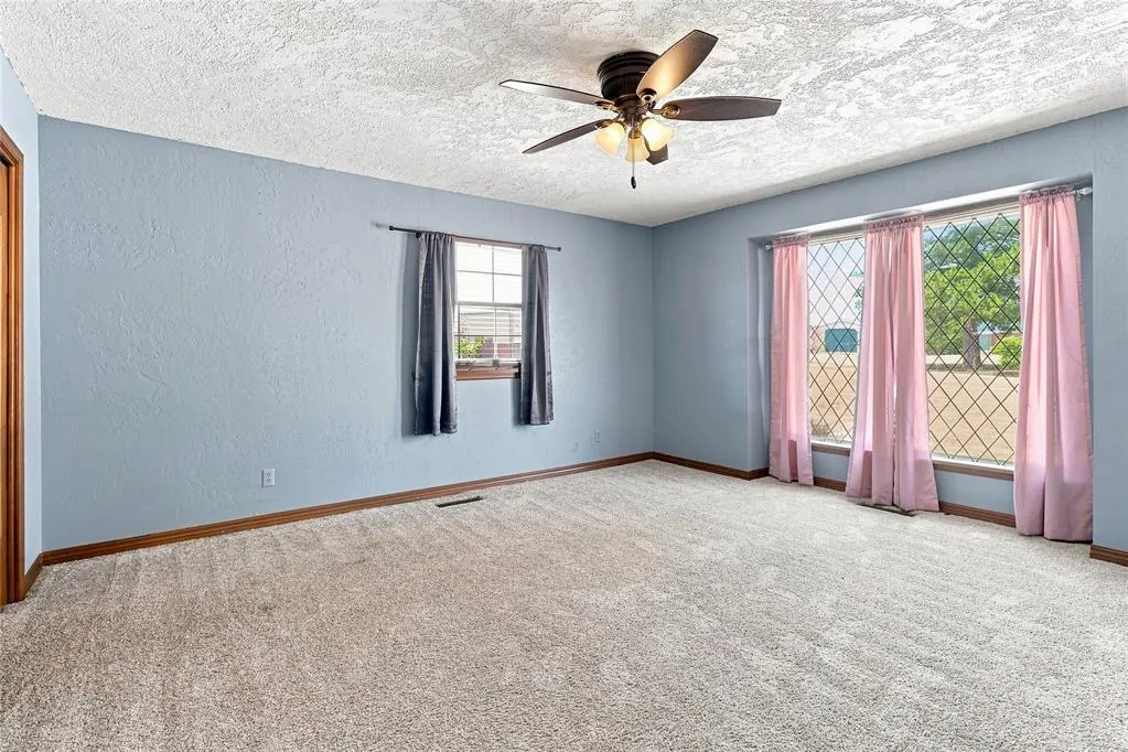 Photo 32 — 120 Gaynelle Lane, Hobart, OK 73651