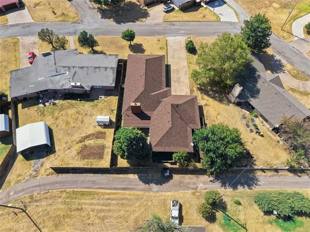 Photo 42 — 120 Gaynelle Lane, Hobart, OK 73651