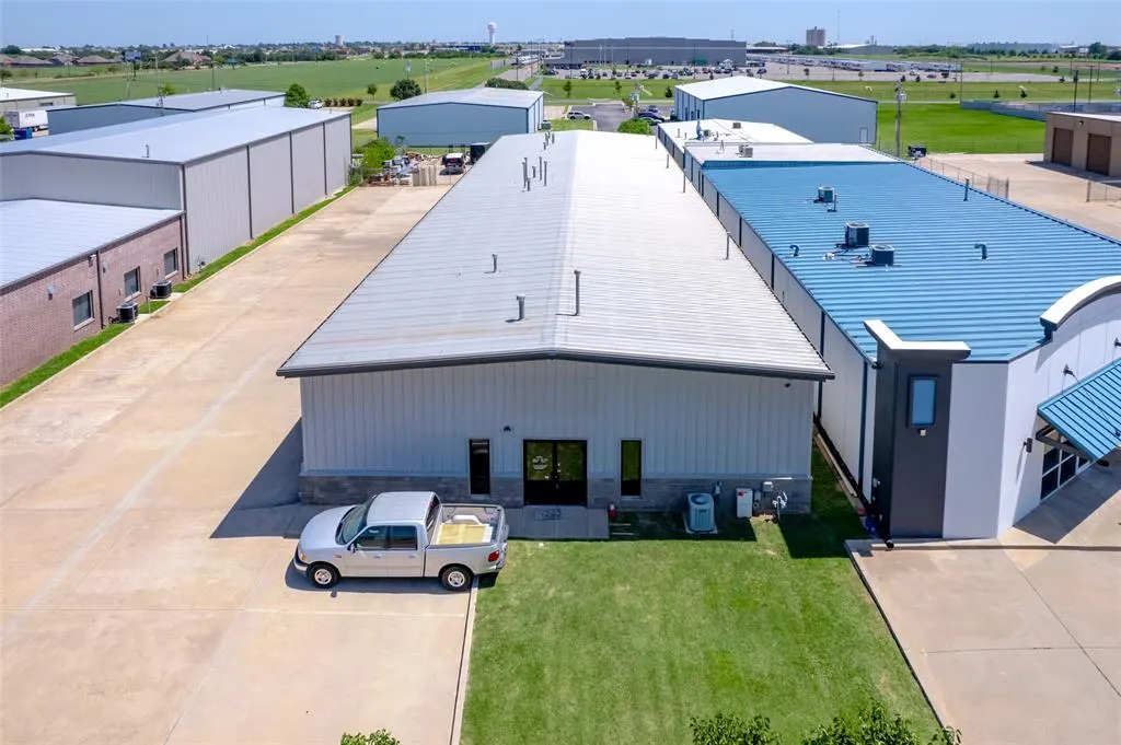 Photo 12 — 14900 Bristol Park Boulevard D, Edmond, OK 73013