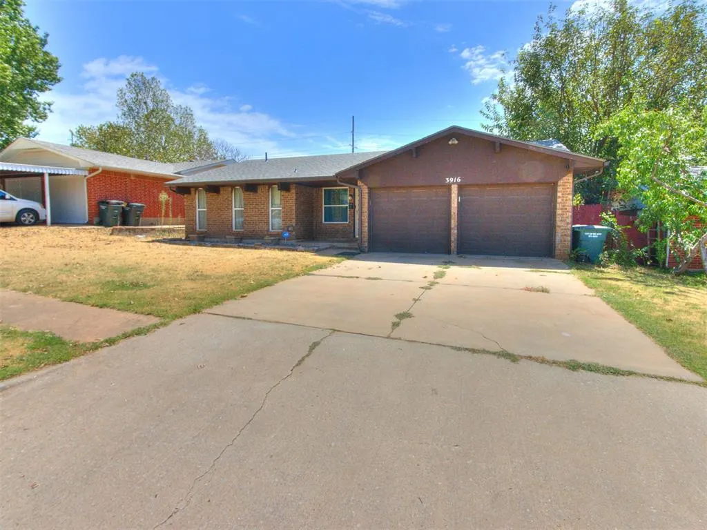 Photo 2 — 3916 Dentwood Terrace, Oklahoma City, OK 73115