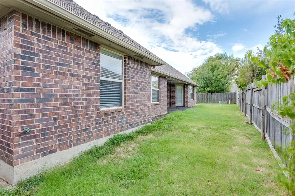 Photo 33 — 819 Rickwood Circle, Oklahoma City, OK 73160