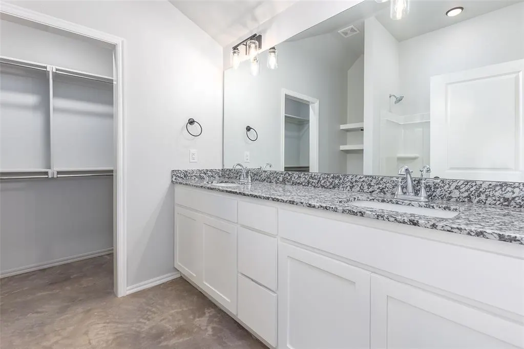 Photo 10 — 2324 SW 90 Place, Oklahoma City, OK 73159