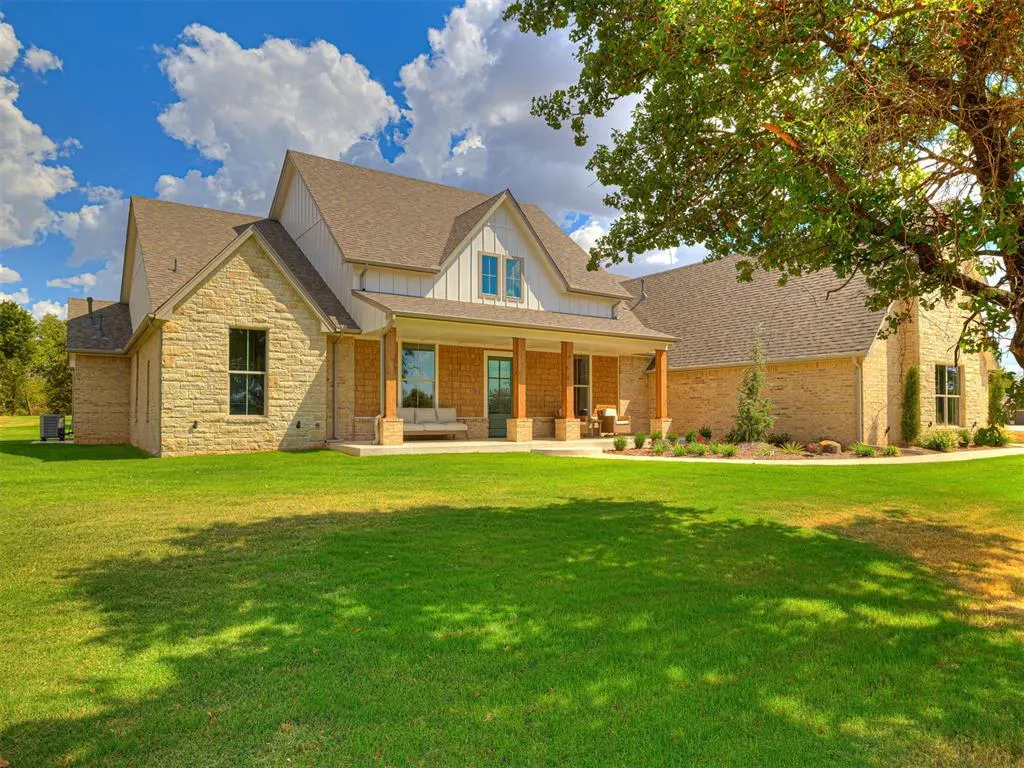 Front exterior — 847 Whispering Trails Drive, Tuttle, OK 73089