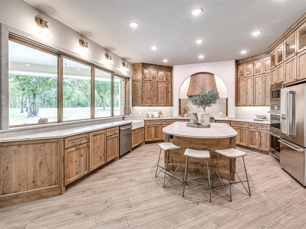 Photo 3 — 847 Whispering Trails Drive, Tuttle, OK 73089