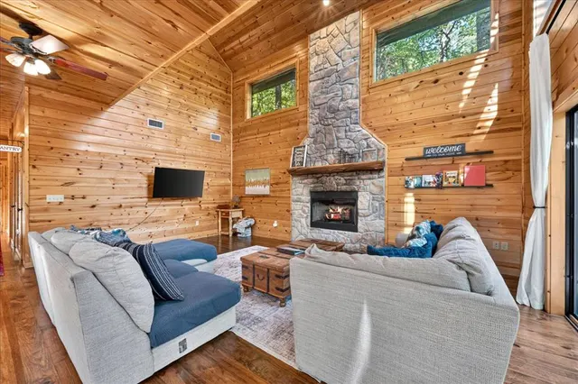 Photo 4 — 49 Ridgeline Trail, Broken Bow, OK 74728