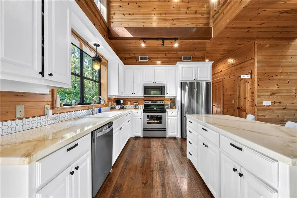 Photo 10 — 49 Ridgeline Trail, Broken Bow, OK 74728