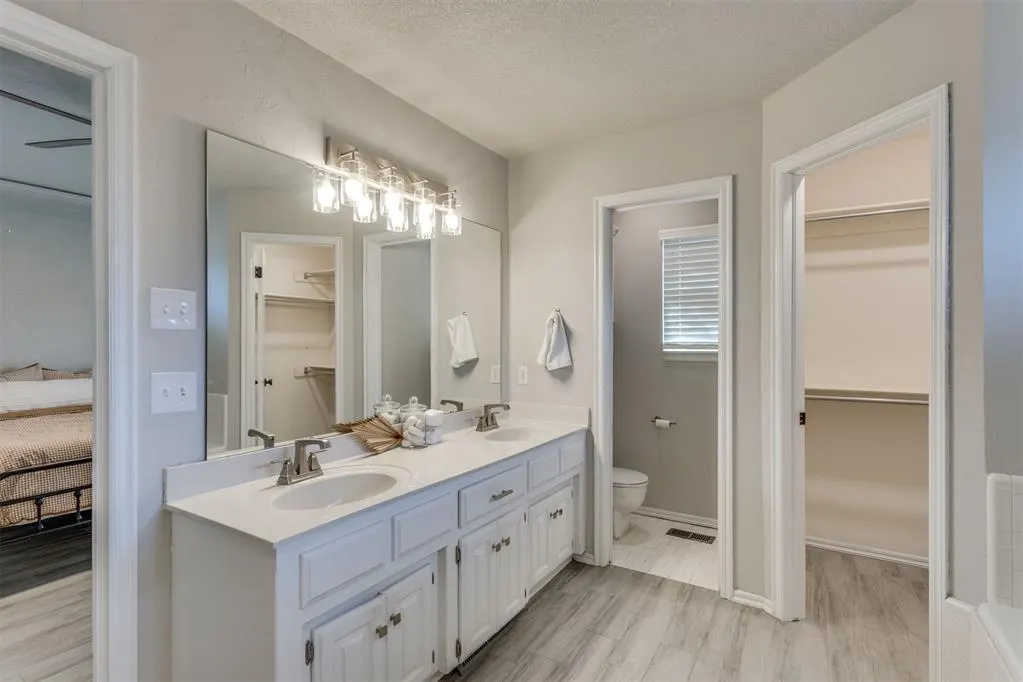 Photo 41 — 704 Gregg Court, Yukon, OK 73099
