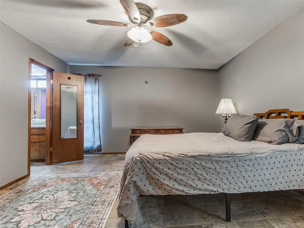 Photo 31 — 10204 Glendover Avenue, Oklahoma City, OK 73162