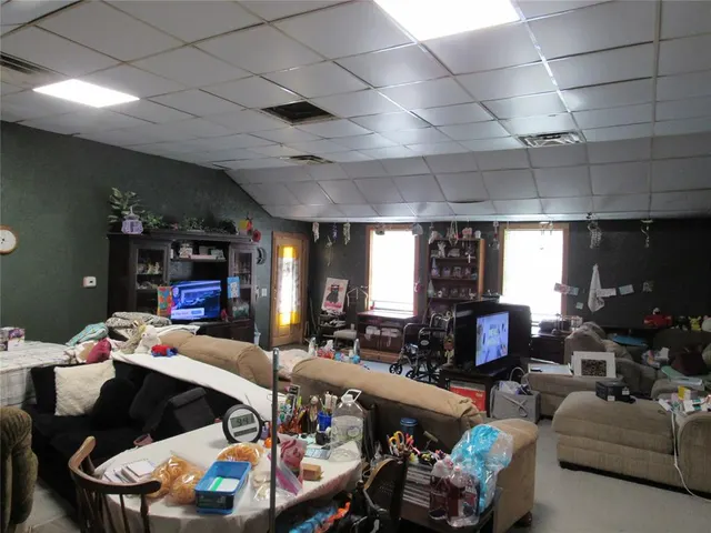 Photo 5 — 103 E Quapaw, Lindsay, OK 73052