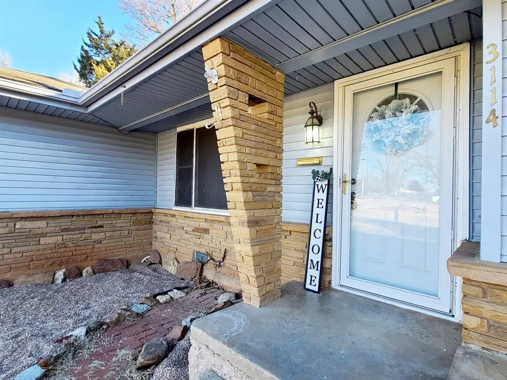 Photo 3 — 3114 N Holman Court, Oklahoma City, OK 73110
